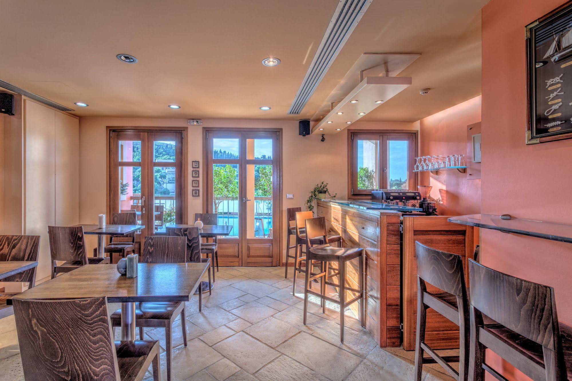 Fiscardo Bay Hotel Фіскардо Екстер'єр фото