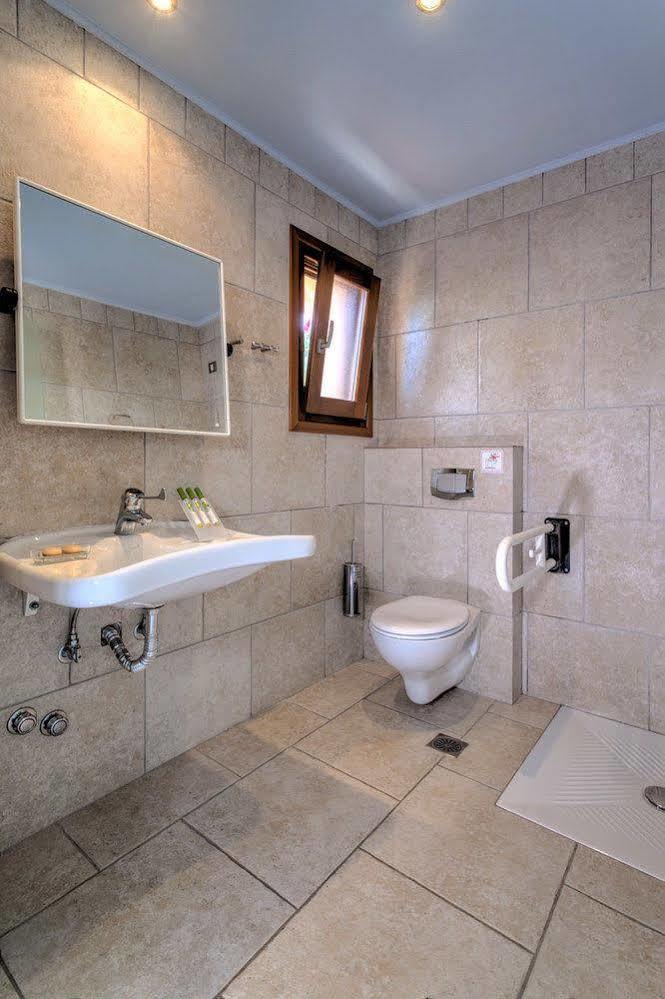 Fiscardo Bay Hotel Фіскардо Екстер'єр фото